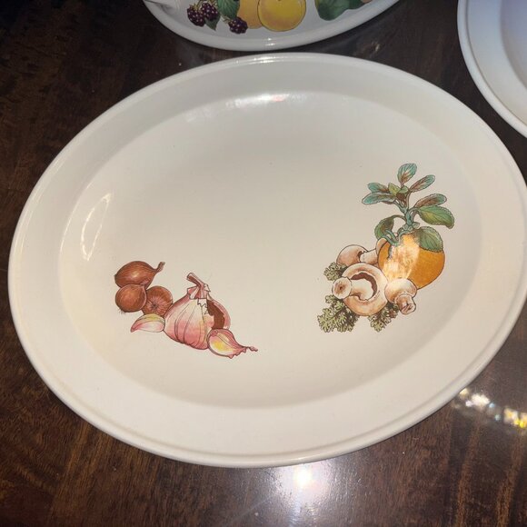 Wedgwood GOURMET pattern oval Covered Casserole Dish with Lid - Picture 11 of 11